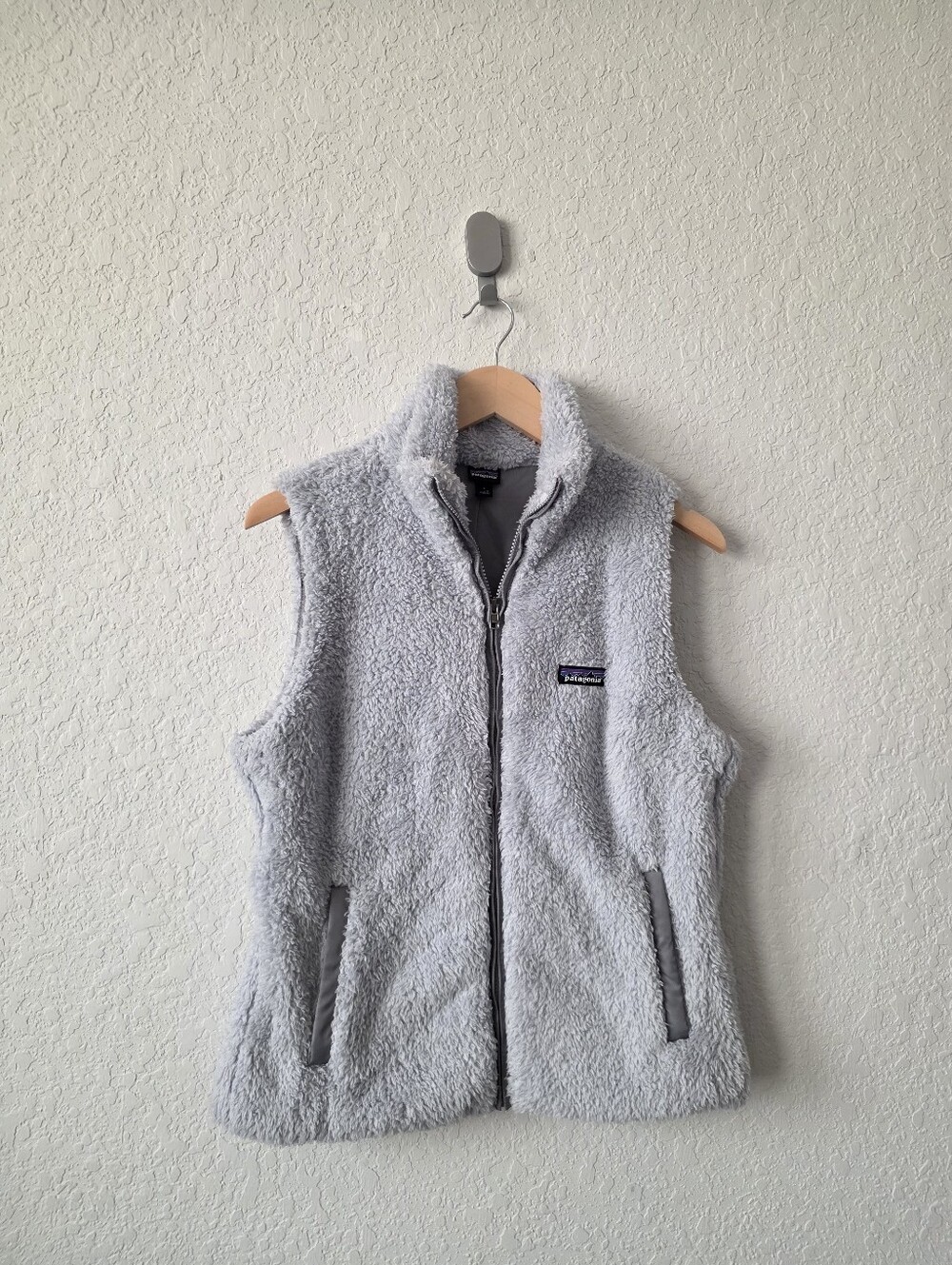 Patagonia Womens Los Gatos Vest Drifter Gray Sherpa Fur L